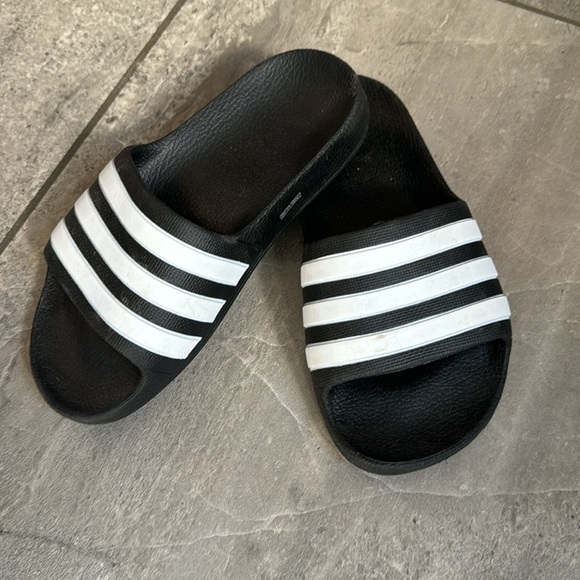 Adidas Black and White Slides - 12C - Picture 2 of 5